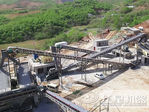 能把石塊破碎成石子的打石機多少錢？怎么配置？
