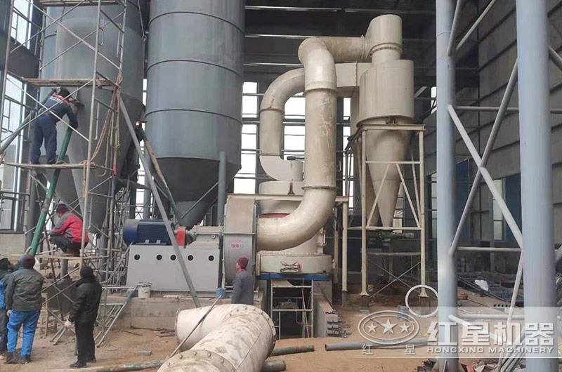 打膩?zhàn)?00目用什么磨粉機(jī)器？膩?zhàn)拥倪x擇原則是什么？